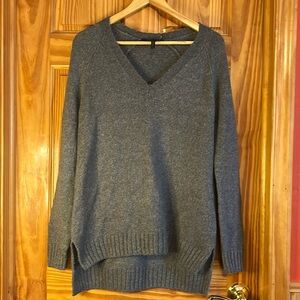 BcbgMaxazria grey V-neck sweater. Size medium.